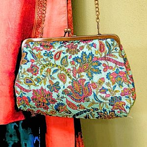 Borsa Clutch Rani in Seta Indiana Verde acqua – con Tracolla Removibile